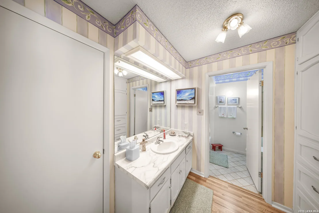 Photo of Unit 49G at 8915 Datapoint Dr.