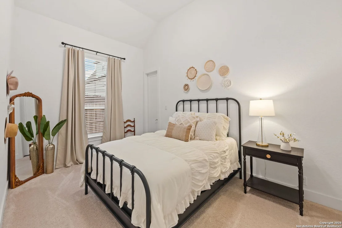 Photo of 8615 Shady Gate
