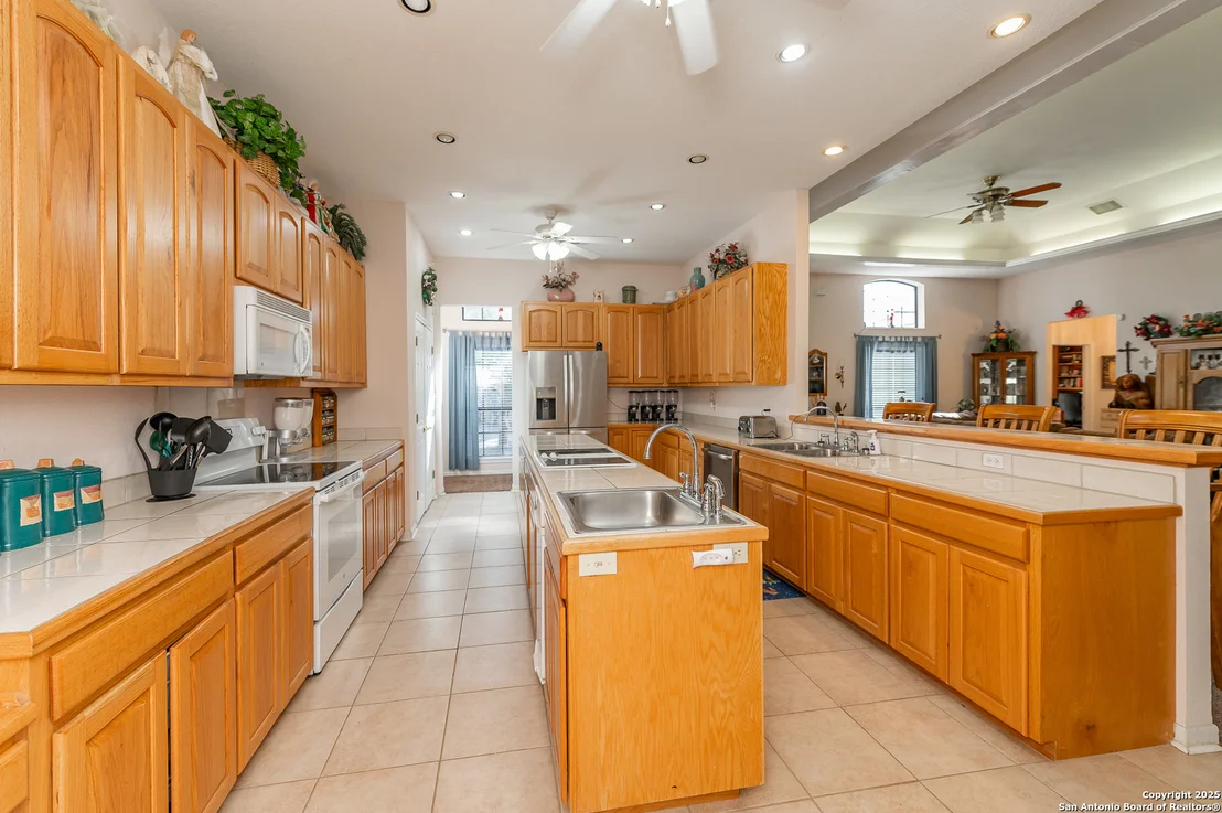 Photo of 840 W RANCH ROAD 337