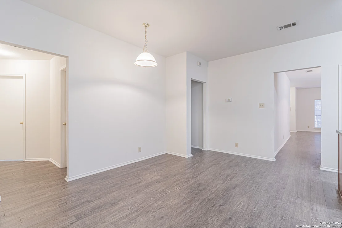 Photo of 8030 Cerezo