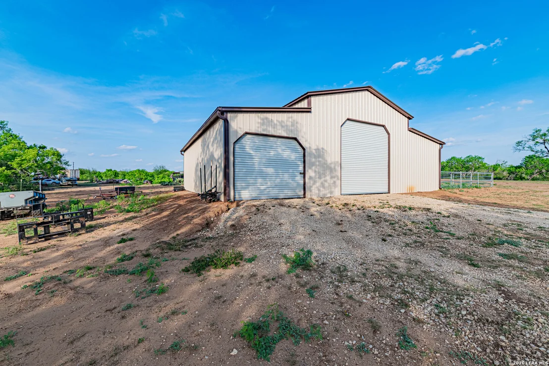 Photo of 819 County Road 356