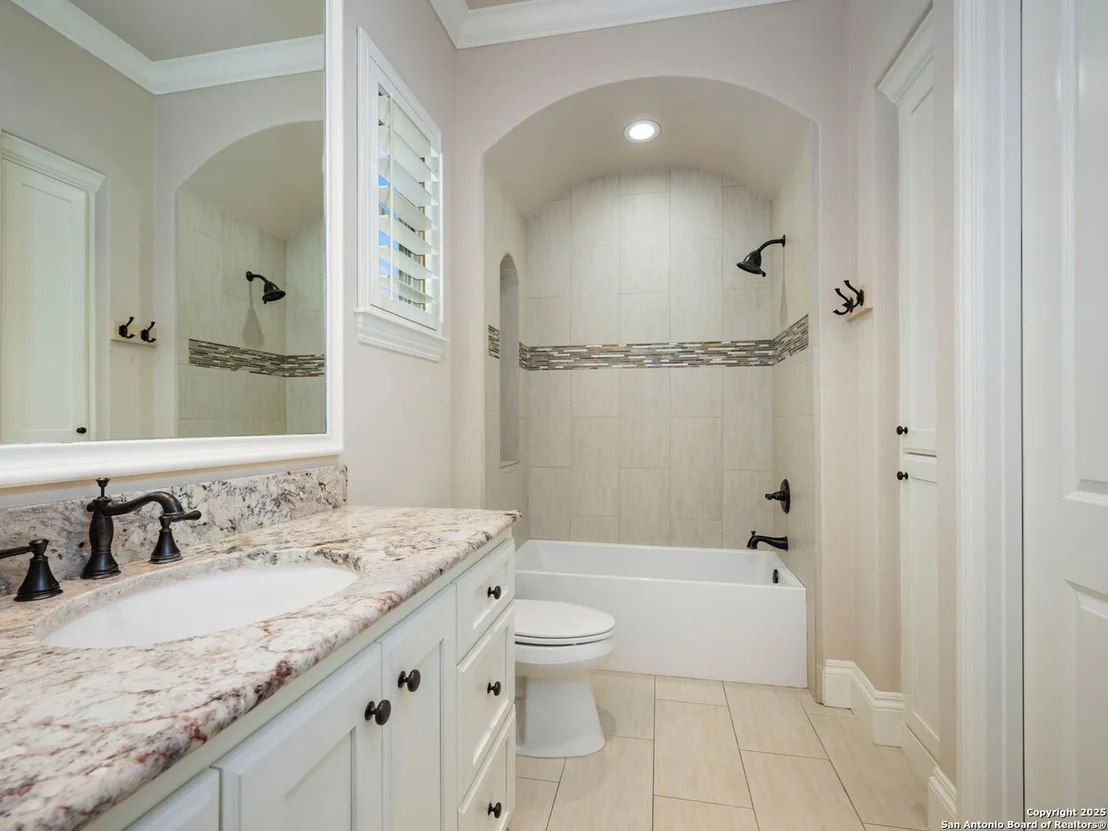 Photo of 211 Wellesley Landing