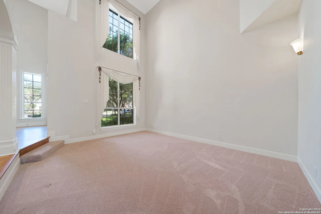 Photo of 32 IMPERIAL WAY