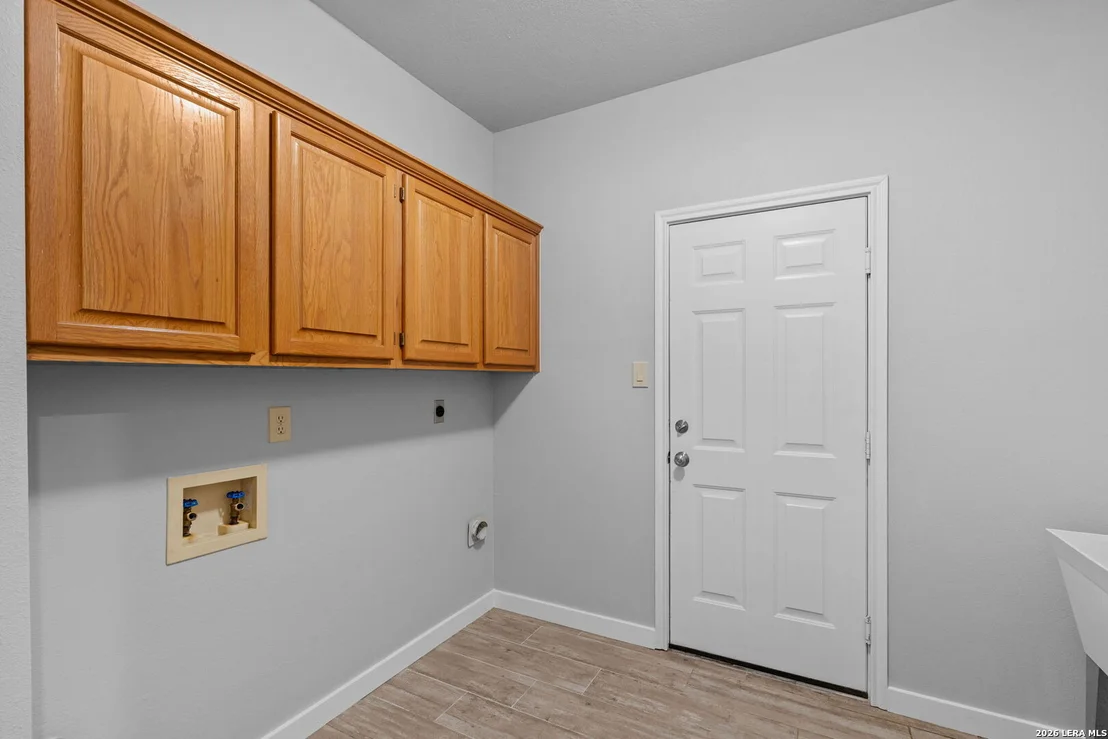 Photo of 16422 Pemcanyon