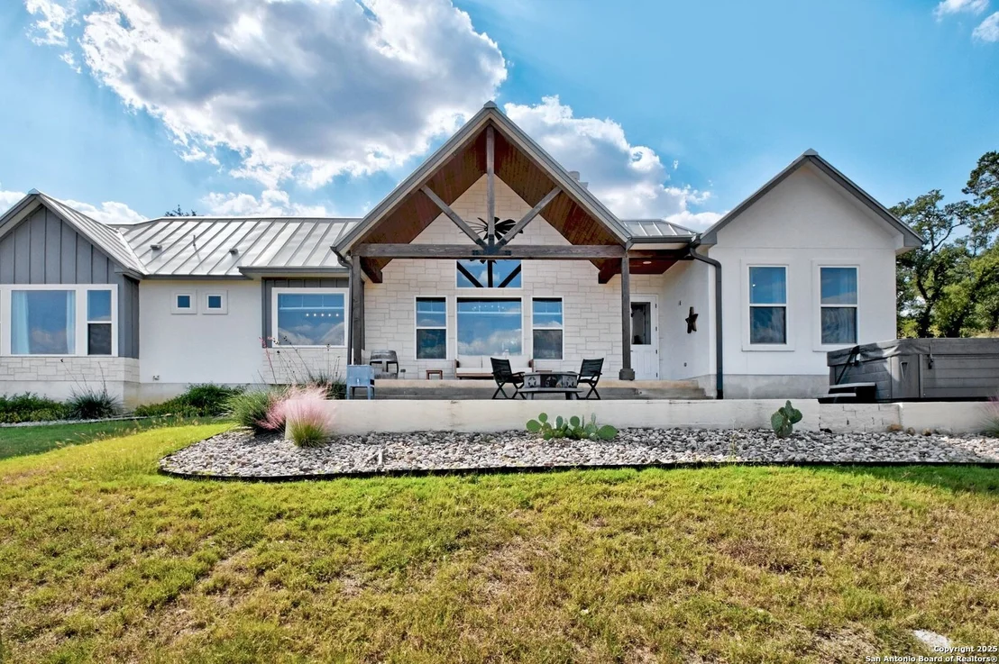 Photo of 3191 Campestres