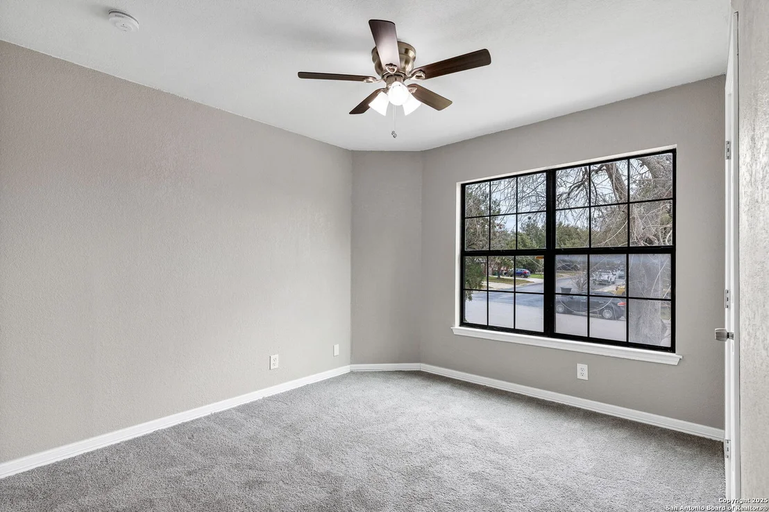Photo of 13143 Feather Ridge