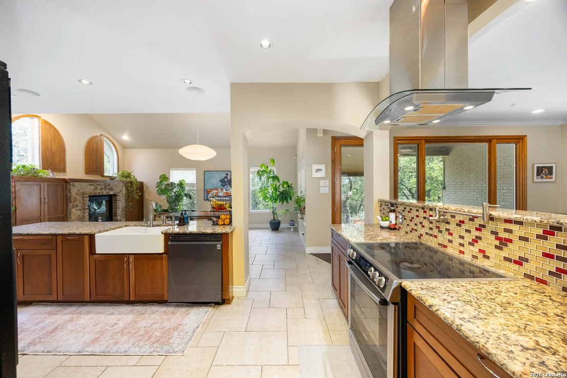 Photo of 1059 Flagstone