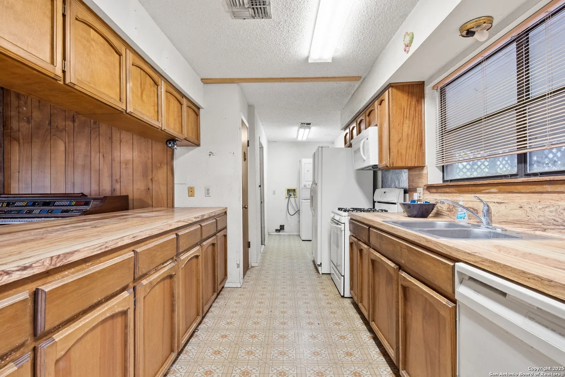 Photo of 16759 County Road 1726