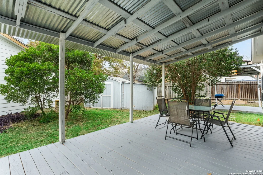 Photo of 9407 VALLEY MOSS