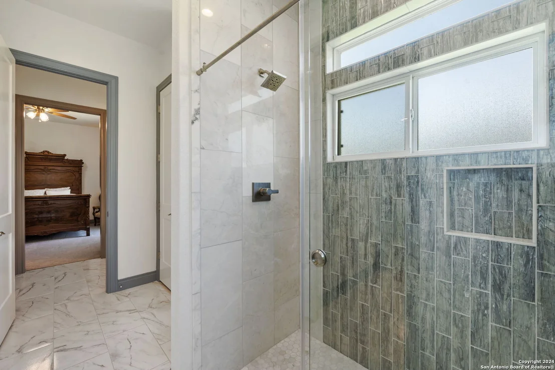 Photo of 1114 Savanna
