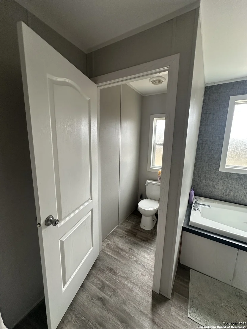 Photo of 1253 Cr 428