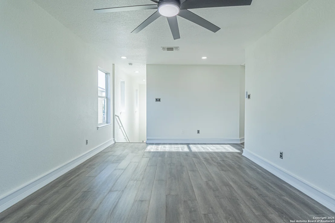 Photo of 5110 Sunview Vly