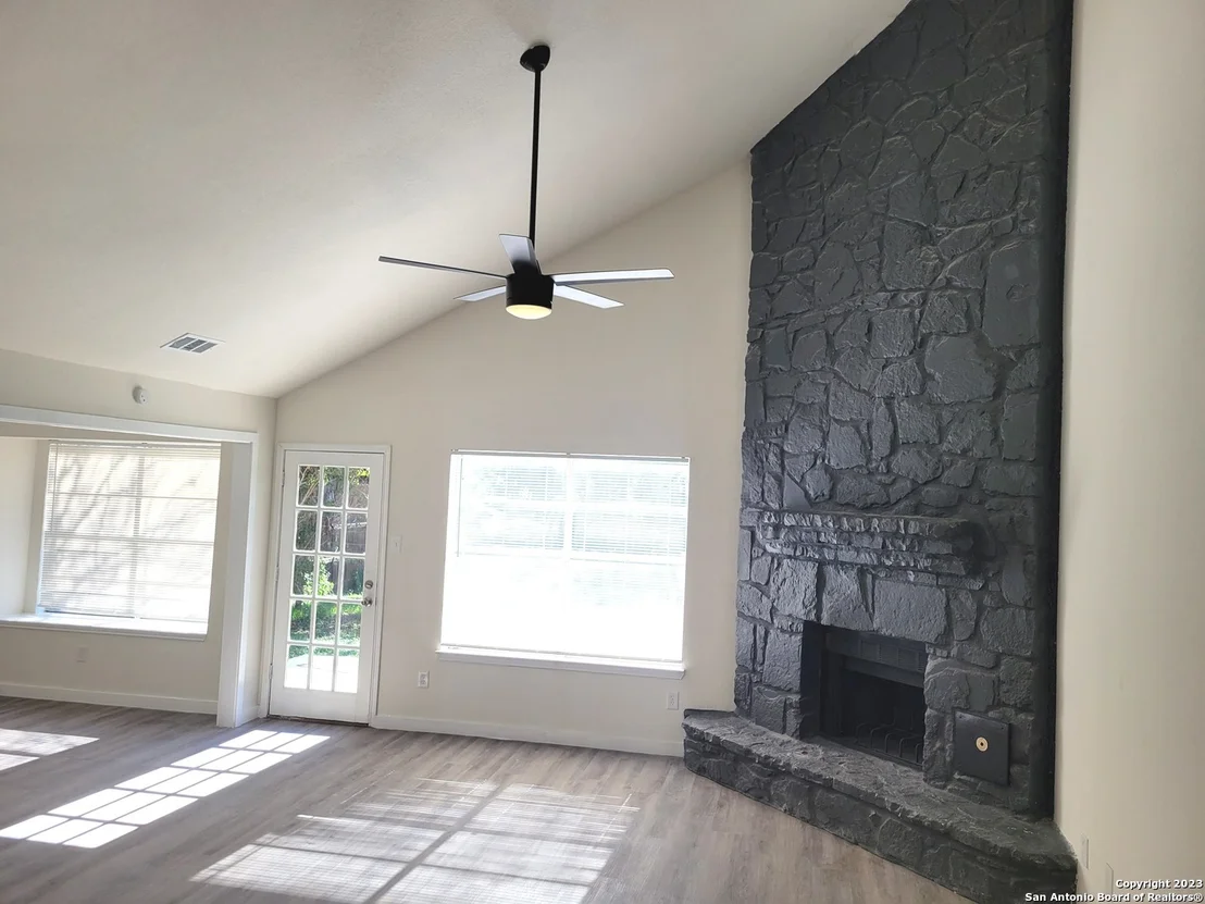 Photo of 6810 RAINTREE PATH