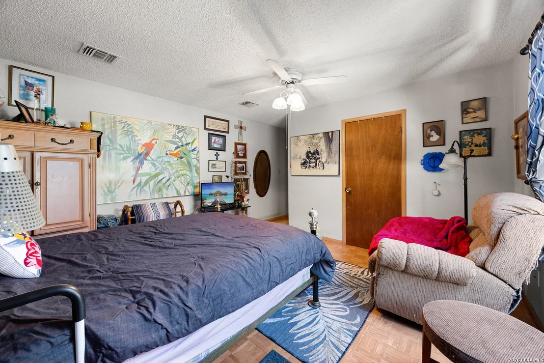 Photo of 22445 Trumbo
