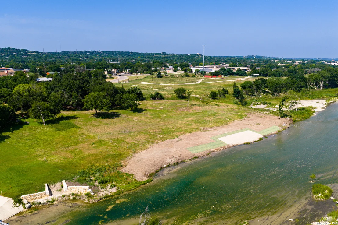 Photo of 129 Old Ingram Loop