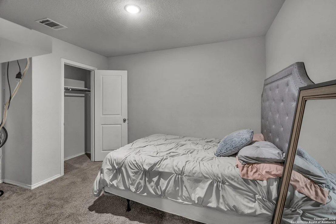 Photo of 4211 VOLCANO WAY