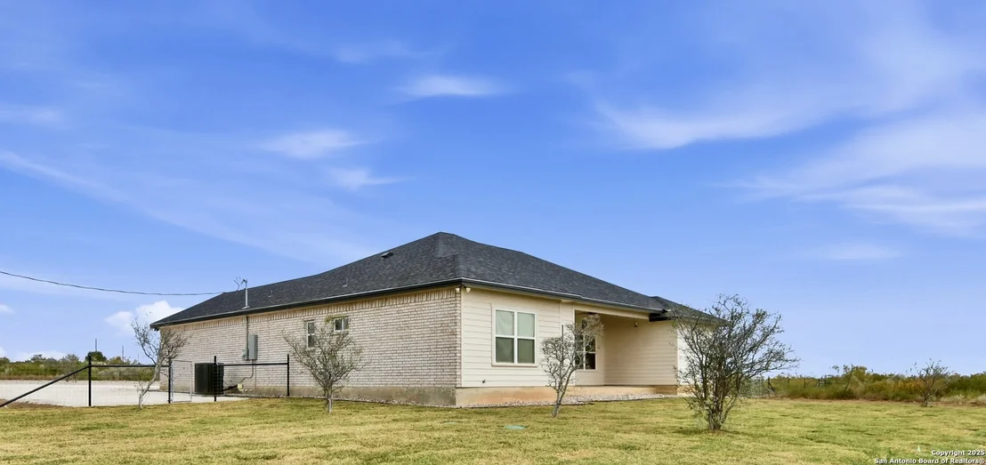 Photo of 59 Legend Hills Rd
