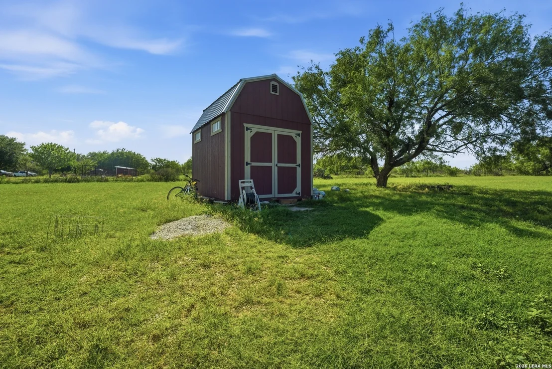 Photo of 95 MOLLY DR