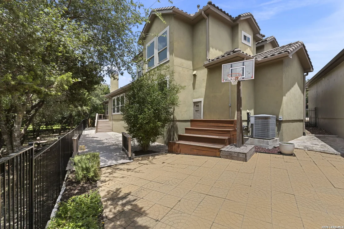 Photo of 1410 MELANIE CIR