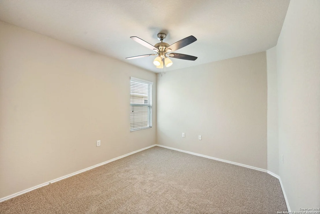 Photo of 7115 Azalea Sq