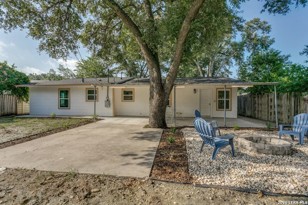 Photo of 451 Hialeah Ave
