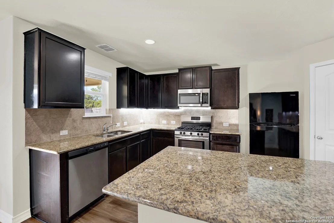 Photo of 8702 Addison Rdg