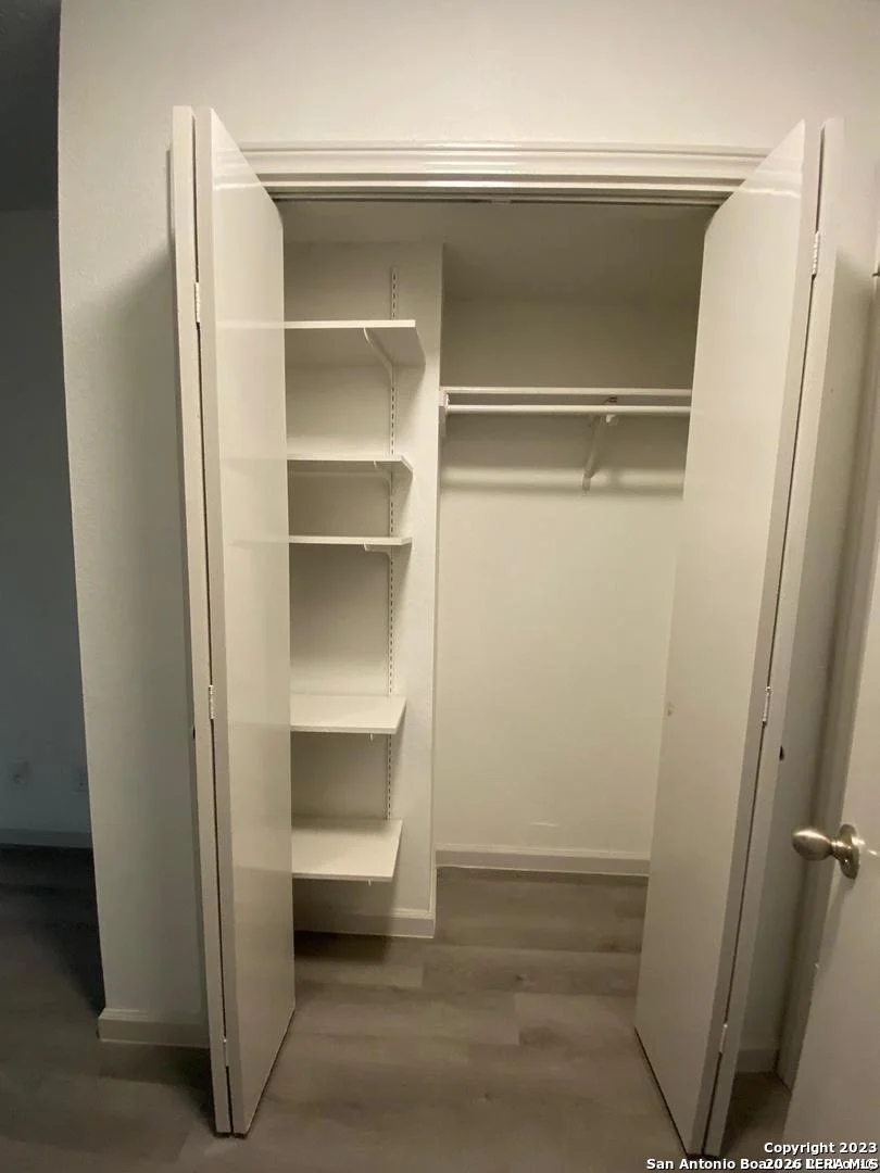 Photo of Unit 26 at 8611 Datapoint