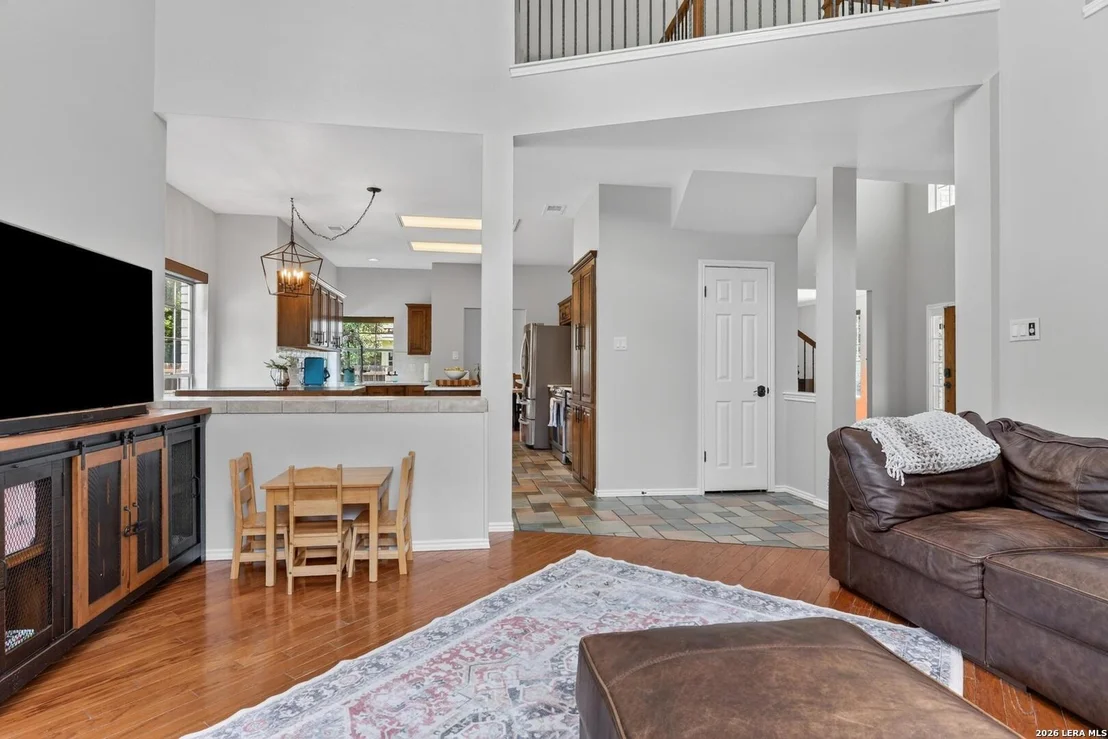 Photo of 2451 OAKLINE DR