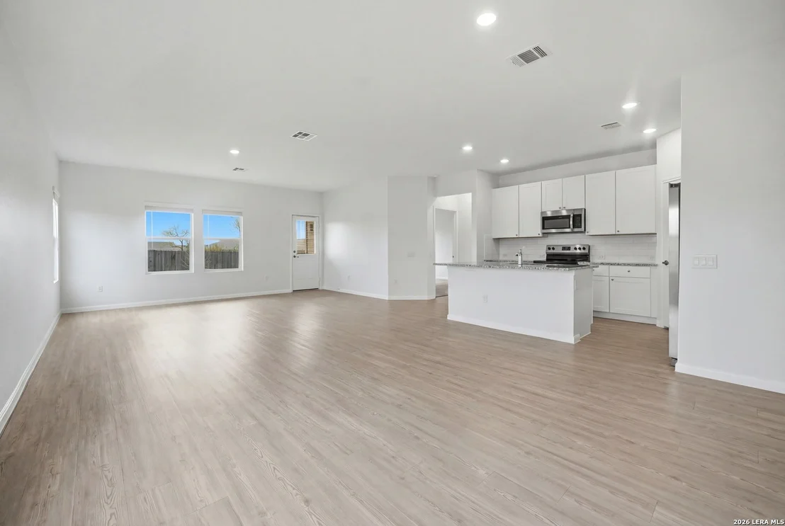 Photo of 1050 Crenshaw