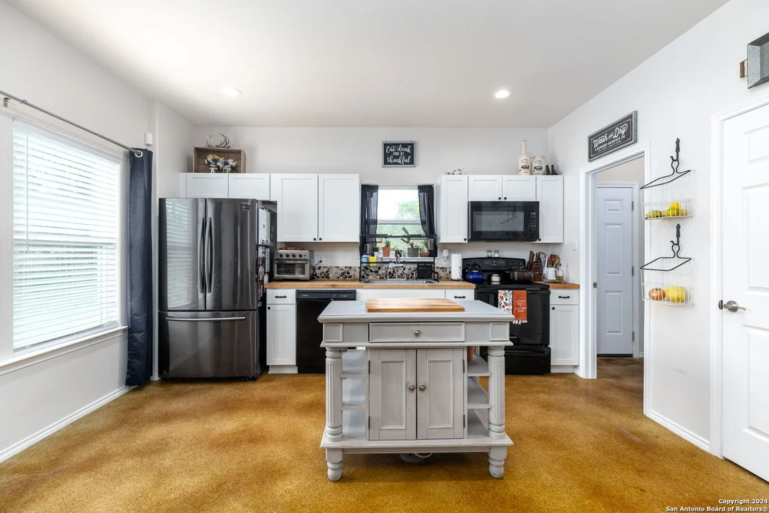 Photo of 381 CIMARRON