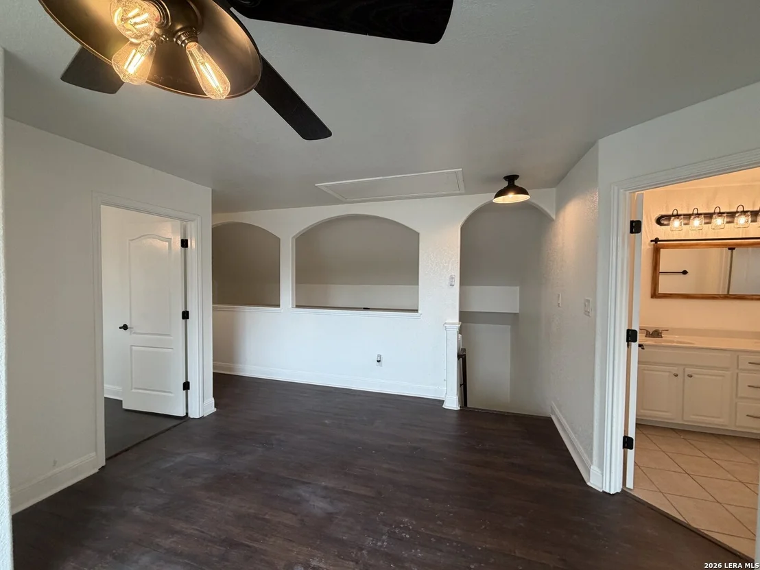 Photo of 4247 RICHMOND AVE