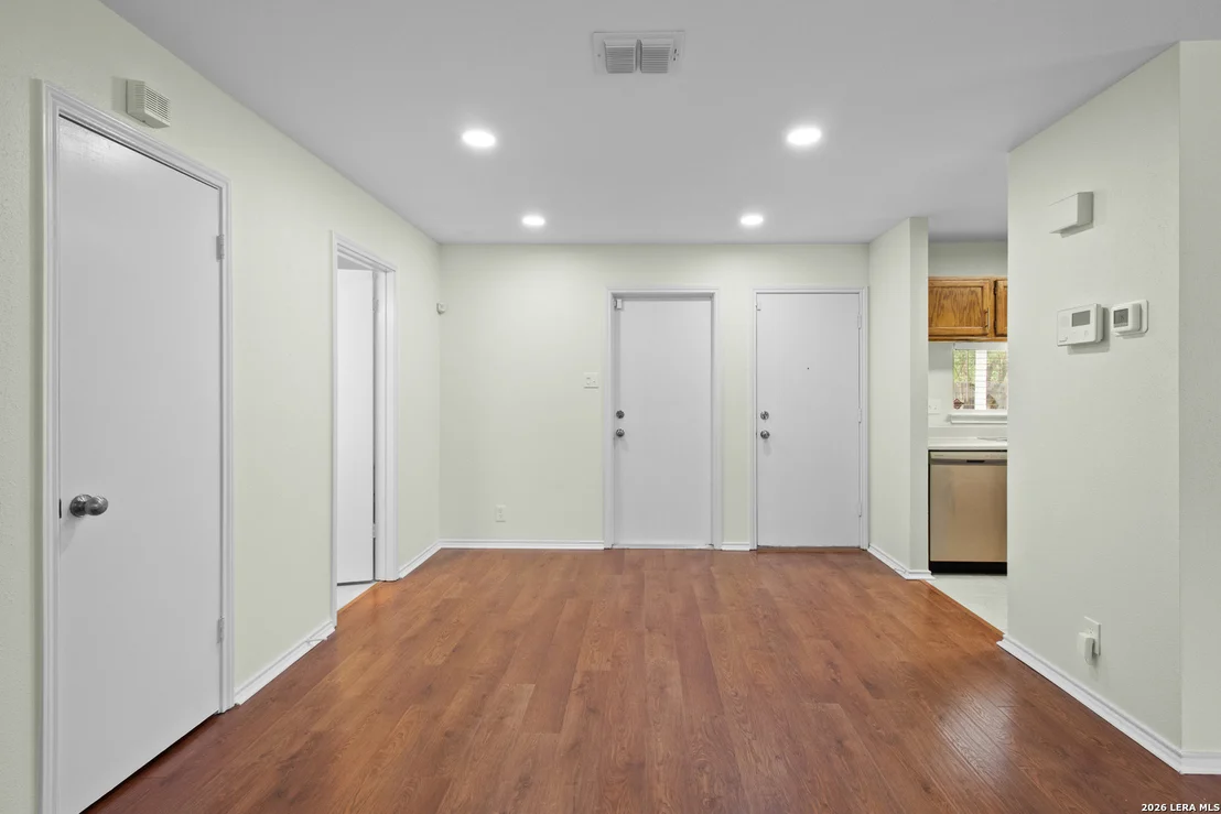 Photo of 13638 PRINCES KNLS