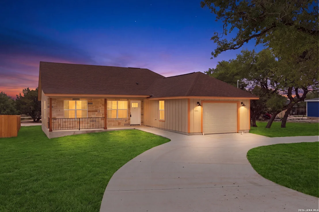 Photo of 1544 Rimrock Cove