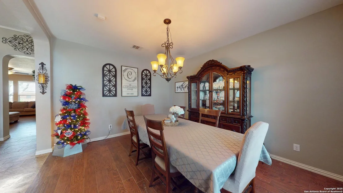 Photo of 522 Baltustrol