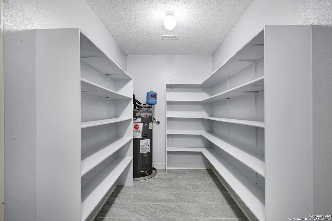 Photo of 9642 Elmstone