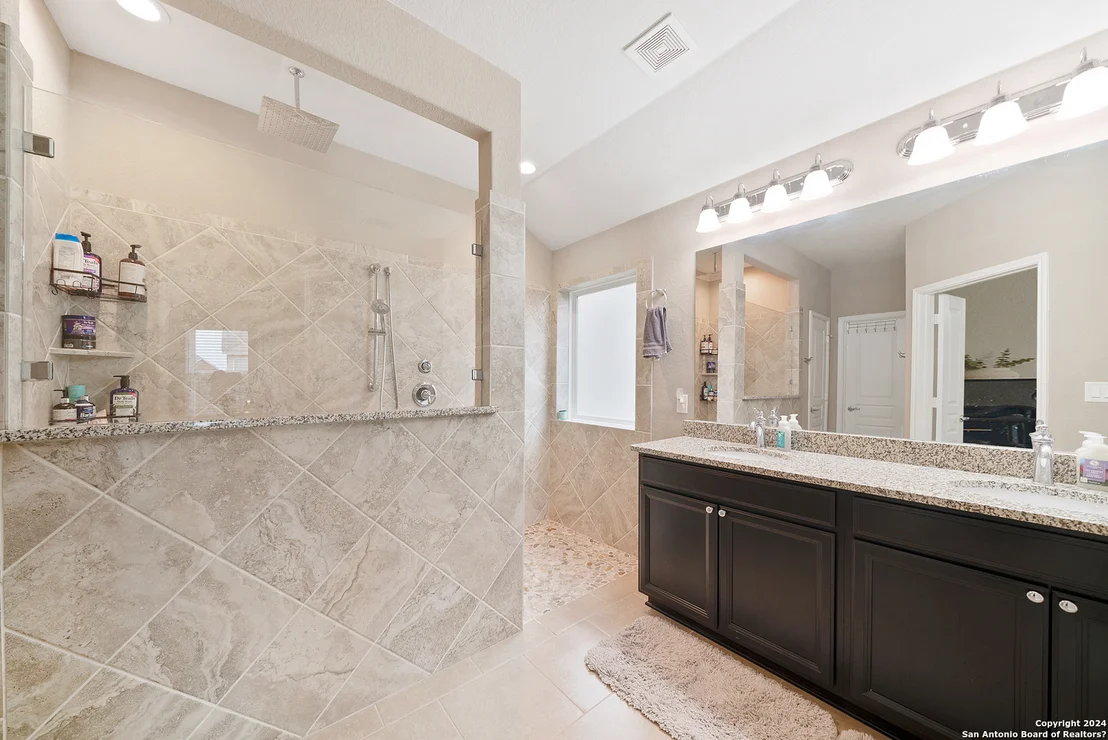 Photo of 12832 LAUREL BRUSH