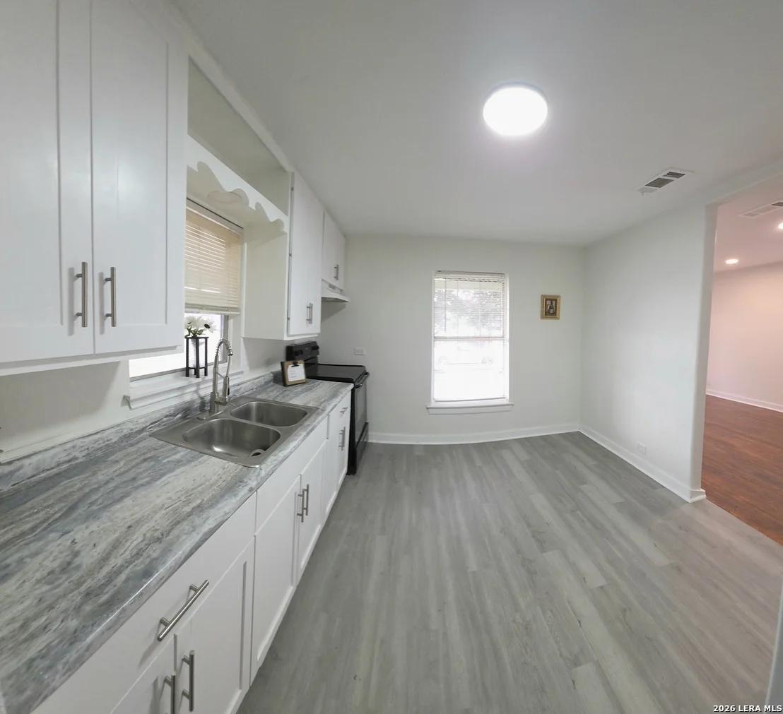 Photo of 610 EL MONTE BLVD
