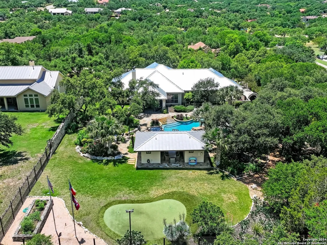 Photo of 676 Long Meadows