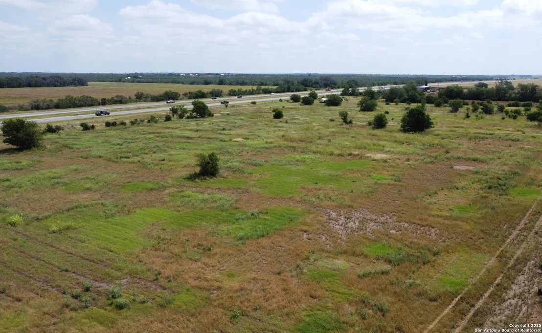 Photo of 5985 Highway 90 W
