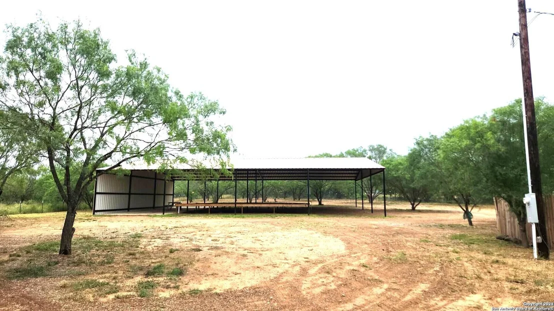 Photo of 1848 County Road 2557