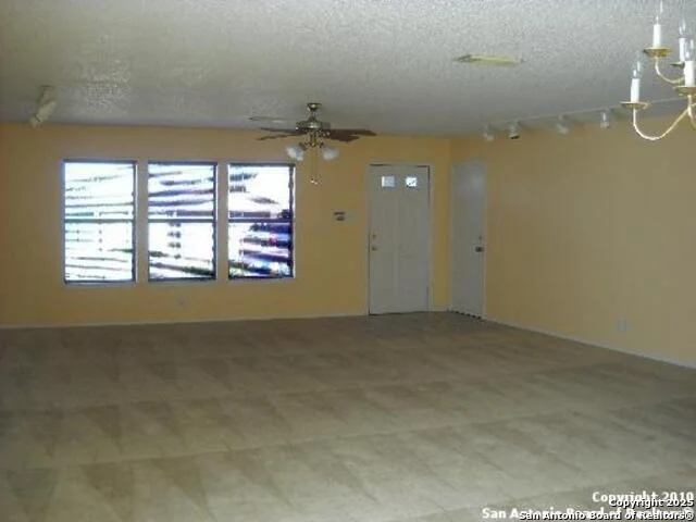 Photo of 6664 Snow Meadow