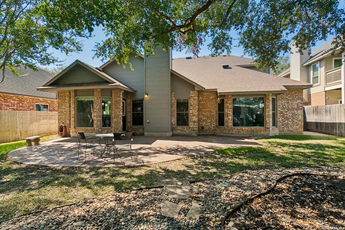 Photo of 15006 Oak Briar