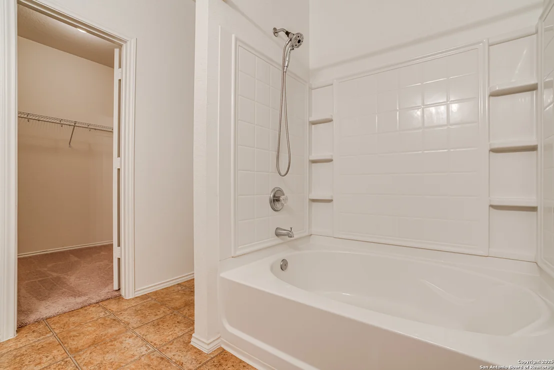 Photo of 8507 Silver Willow