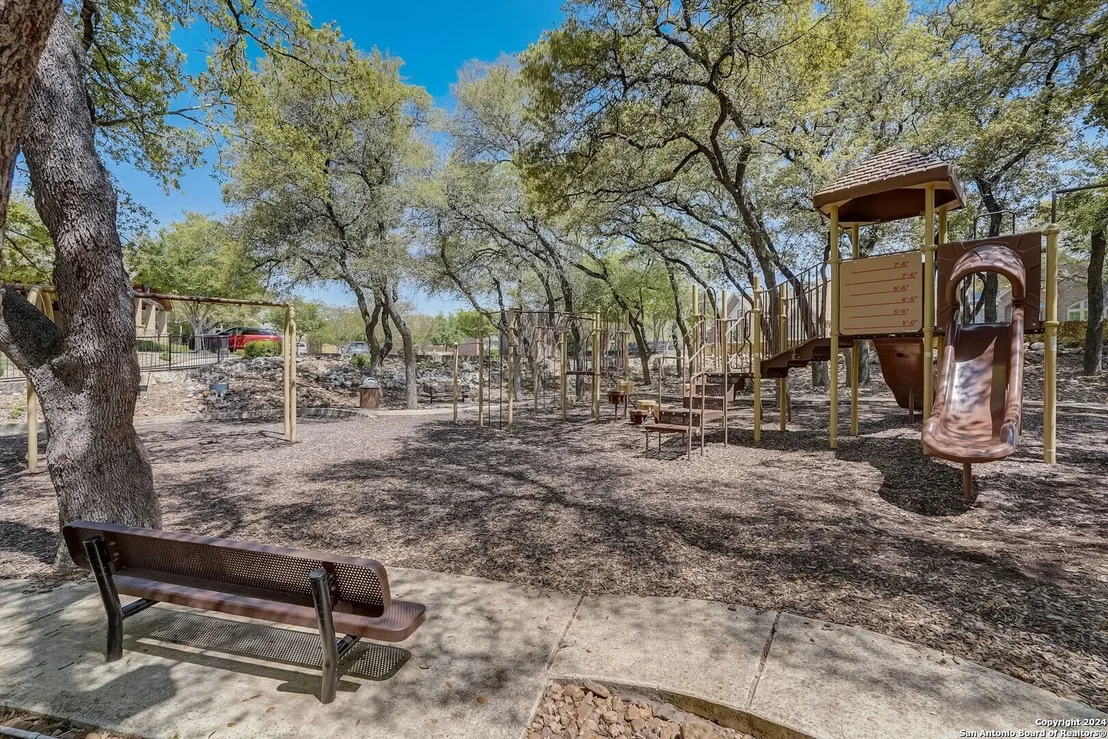 Photo of 9036 Raven Pointe