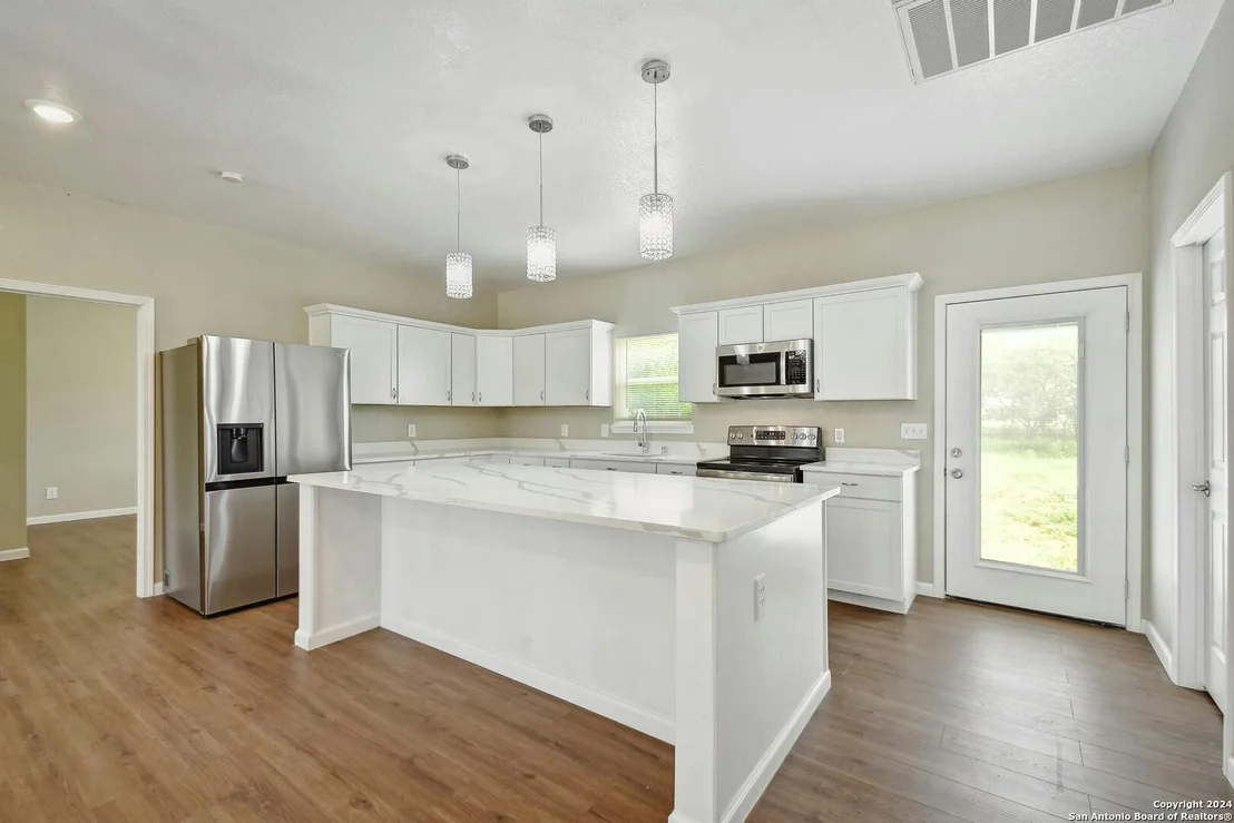 Photo of 250 county road 2646