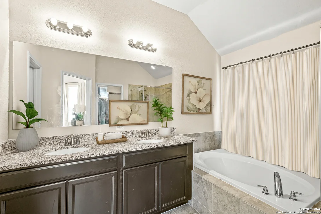 Photo of 8713 STACKSTONE
