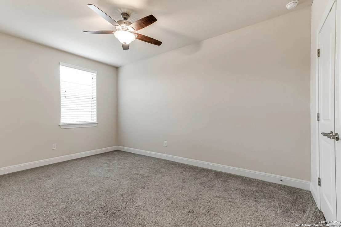 Photo of 17419 Hillsedge