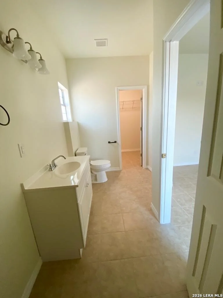 Photo of Unit 3 at 391 RIVERSIDE DR. UNIT #3