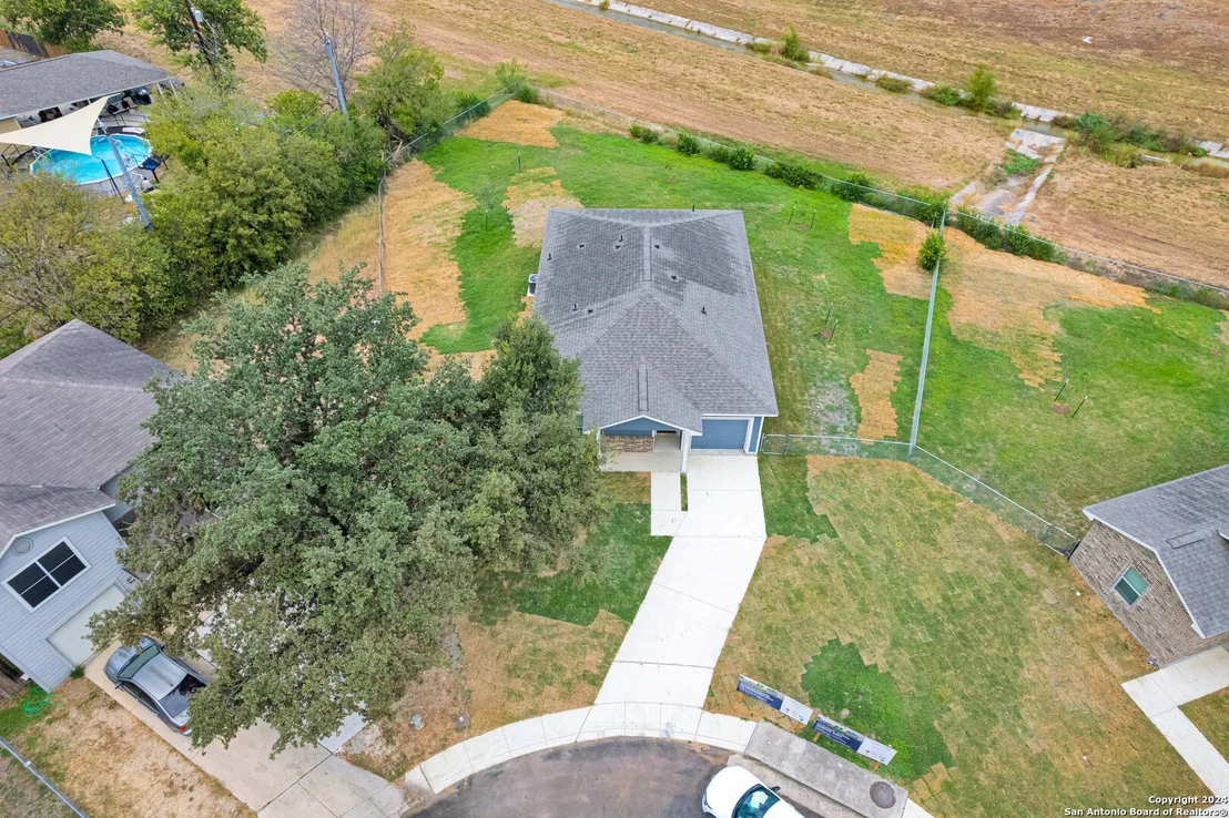 Photo of 519 PRECIOUS DR