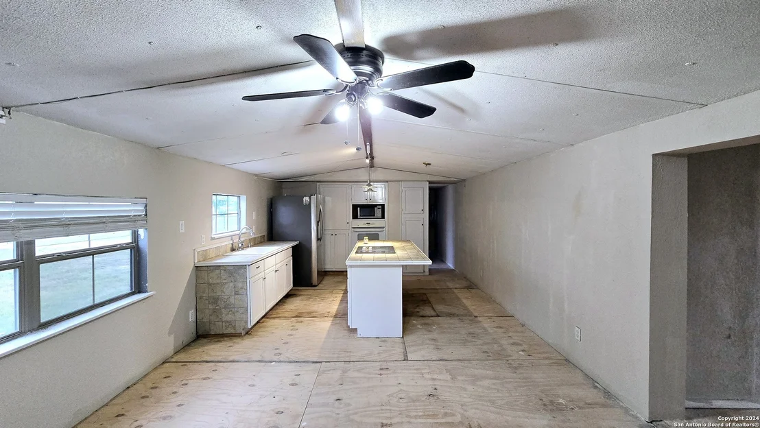 Photo of 374 COUNTY ROAD 574
